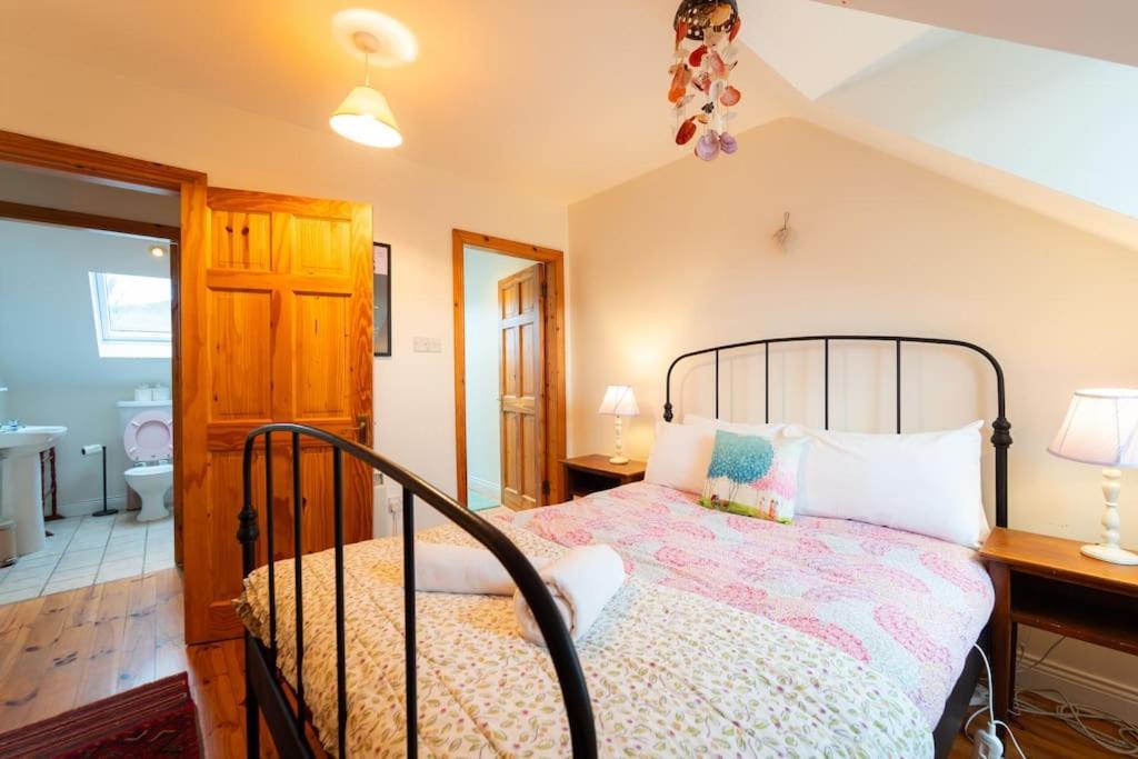 Orchard Cottage دينغل المظهر الخارجي الصورة